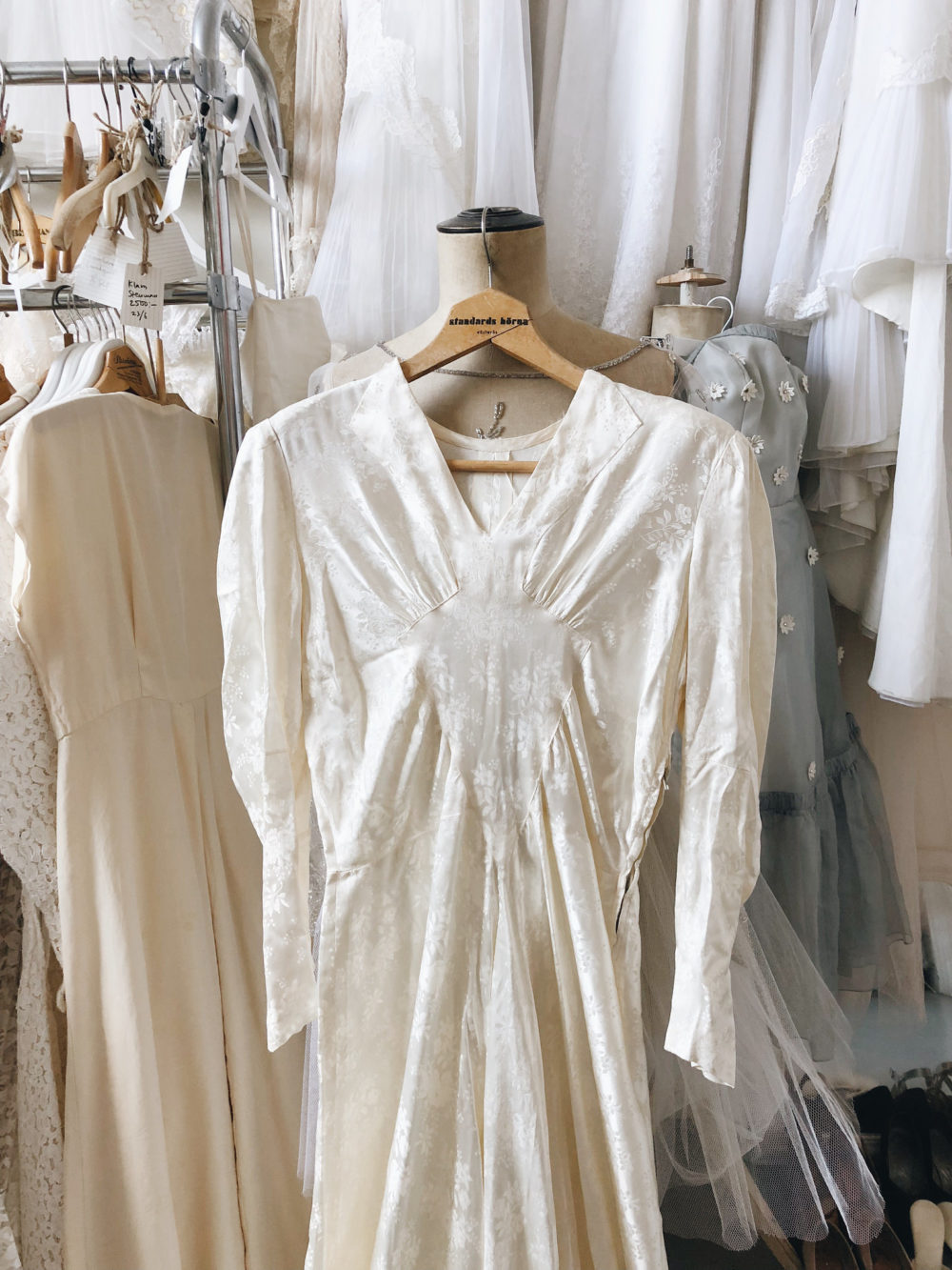 11 nya vintagebröllopsklänningar jag köpte igår | Elsa Billgren 11 nya vintagebröllopsklänningar jag köpte igår | Elsa Billgren