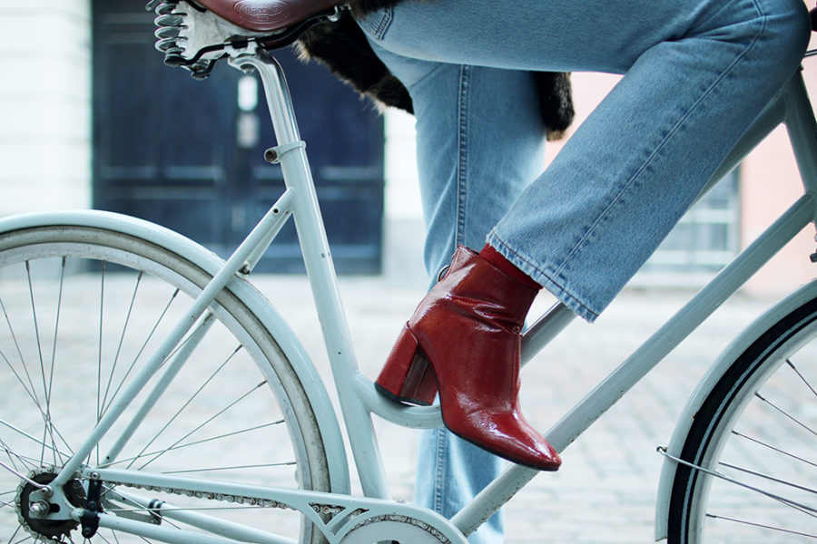 ON MY BIKE | Hanna Stefansson