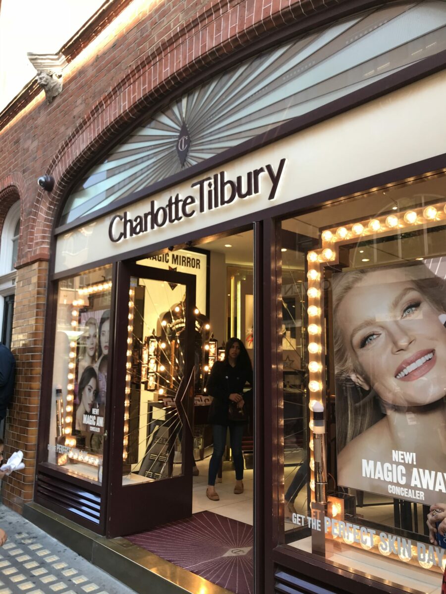 Kopa Charlotte Tilbury I Sverige