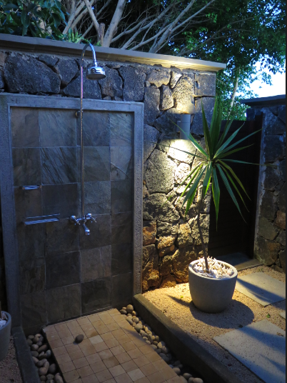 Snygg dusch ute | Andrea Brodin