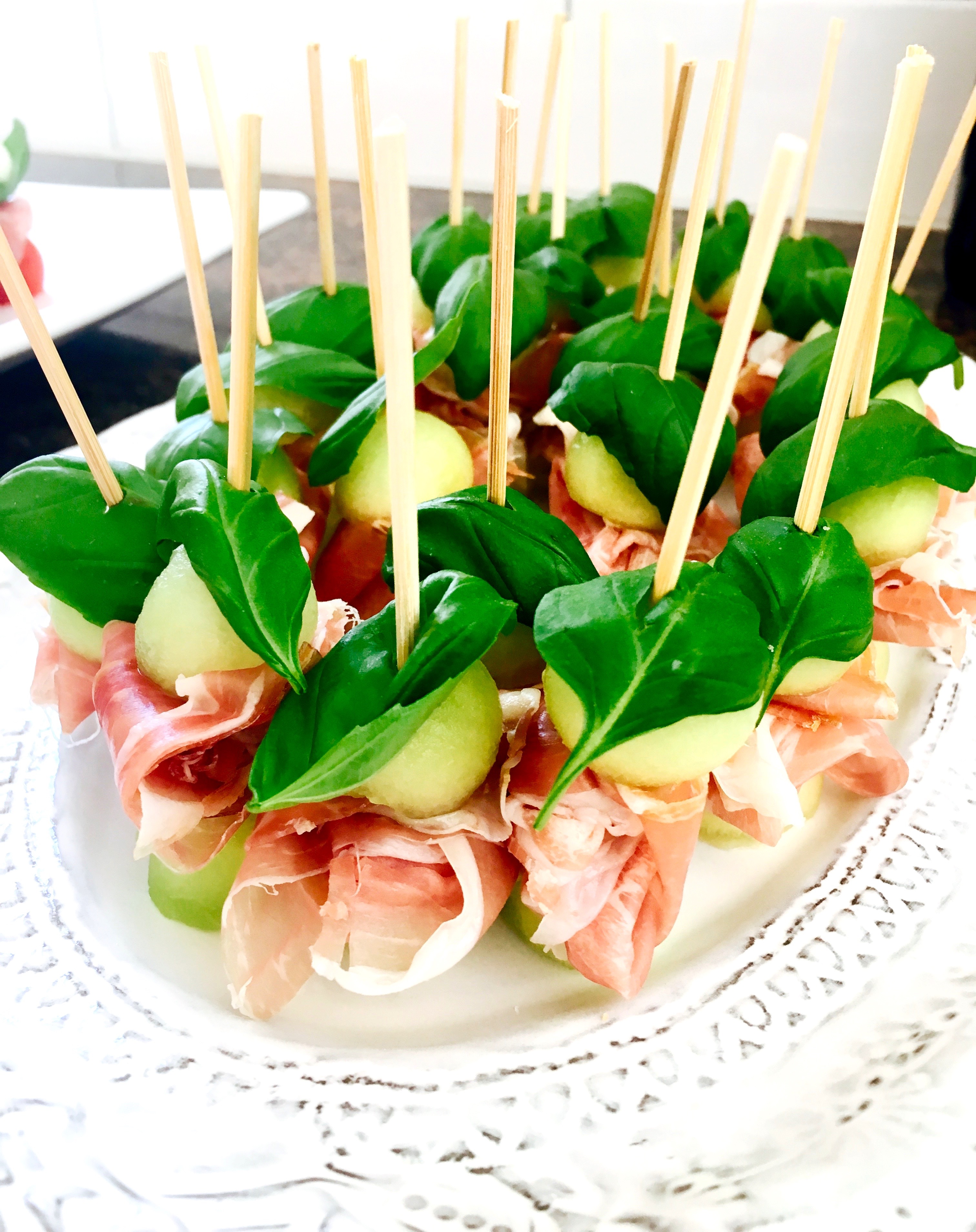 Parmaskinka & melon som små tilltugg Catarina Königs matblogg